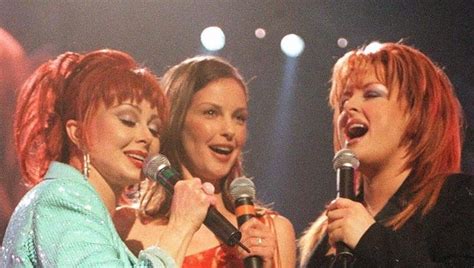  Judds, Een Hartverwarmende Komedie met een Stevige Dosis Family Drama en Charismatische Acteurs!